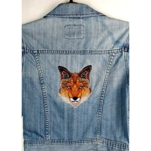 Embroidered Denim Jean Jacket Women's Size S/P Fox Fall Fashion - Picture 1 of 9